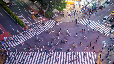 crowded street_2.jpg